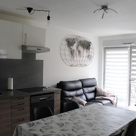 Appartement Confortable Avec Parking Prive シルティグアイム エクステリア 写真